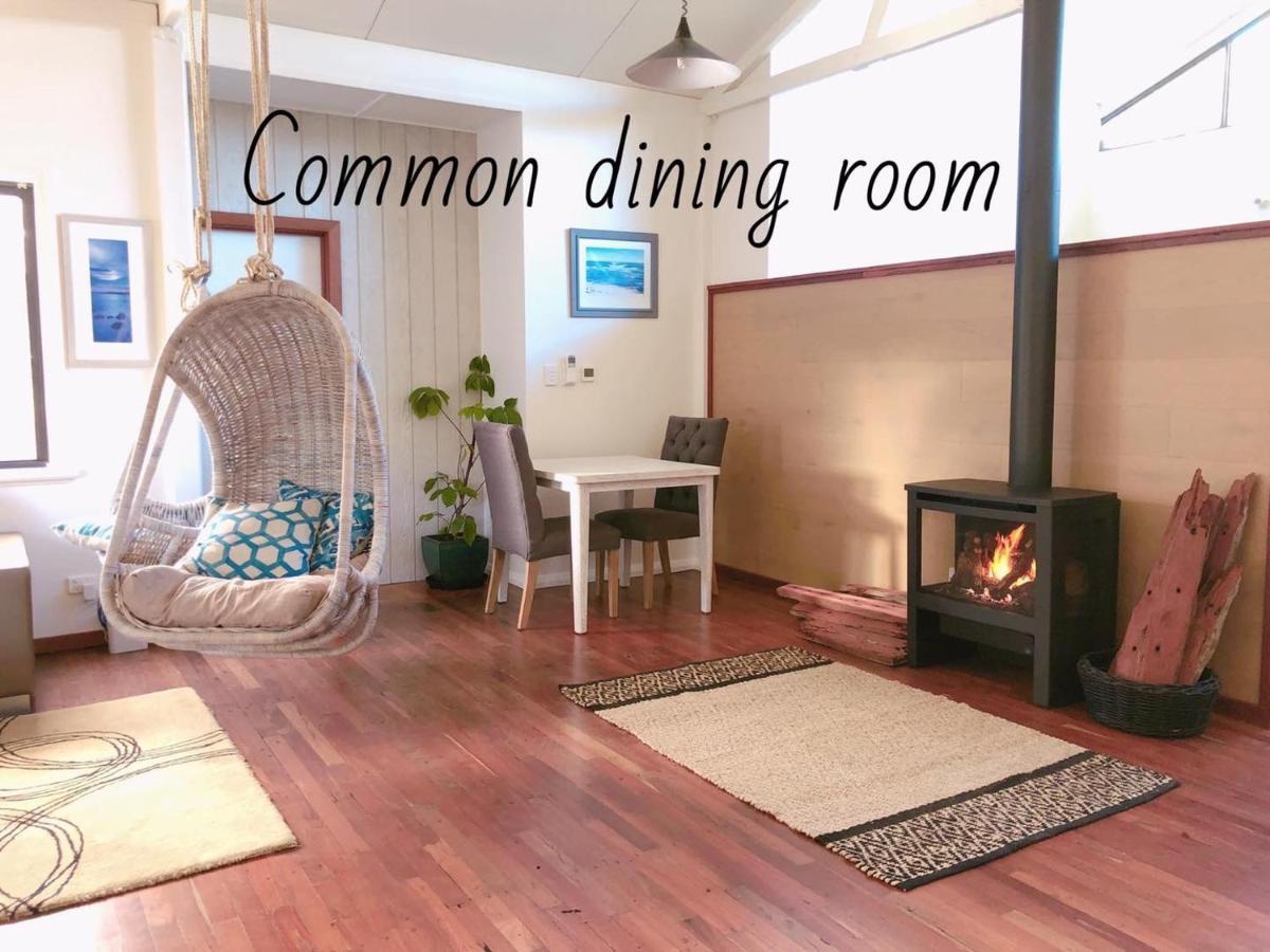 Grape Juice Retreat Rustic Romantic Gateway 5Mins To Beaches & Town Margaret River Εξωτερικό φωτογραφία