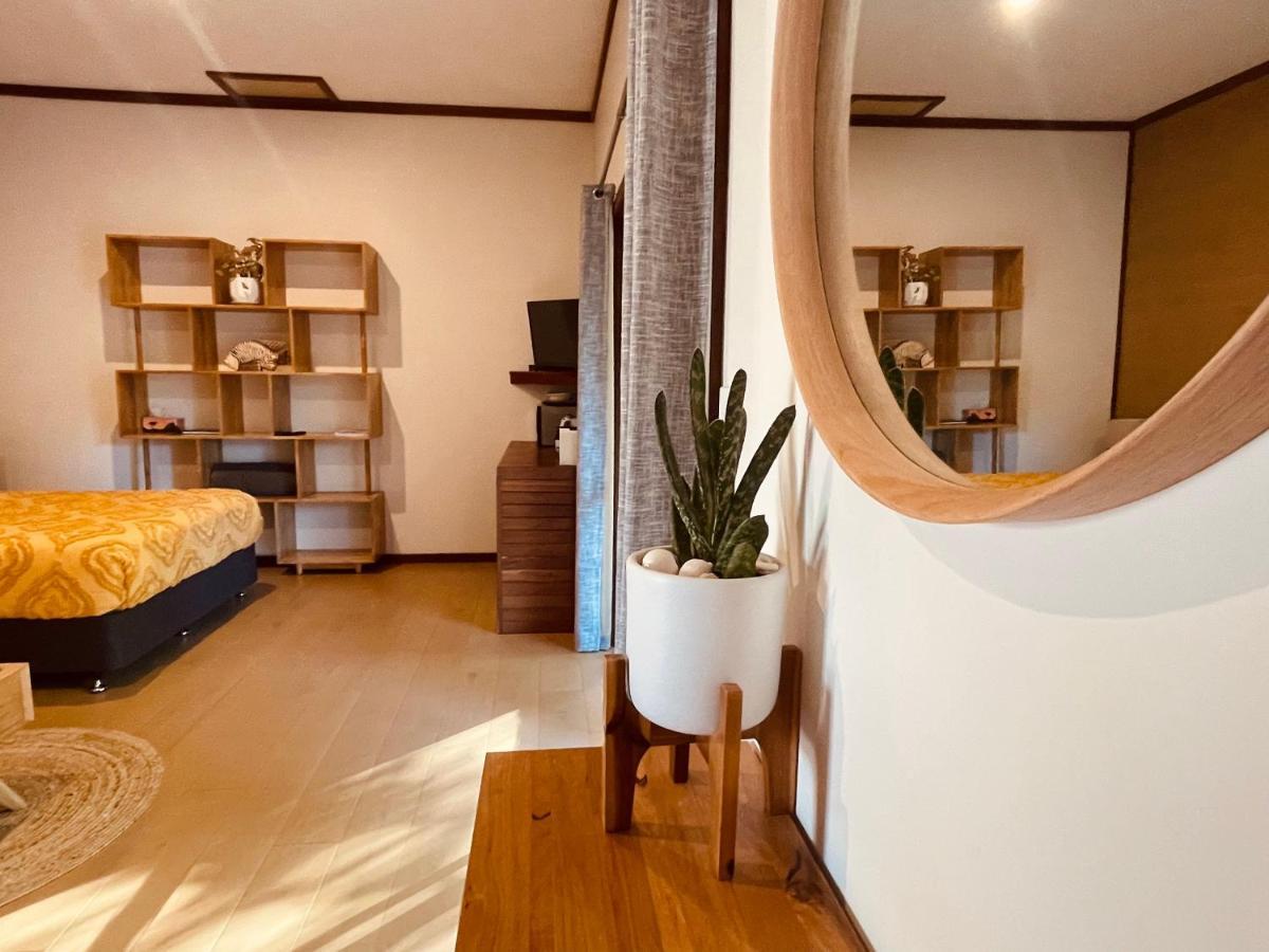 Grape Juice Retreat Rustic Romantic Gateway 5Mins To Beaches & Town Margaret River Εξωτερικό φωτογραφία